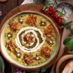 طرز تهیه آش گندم و اسفناج؛ آش گرم و مقوی برای روز‌های زمستان