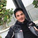 ژست خاص عمو پورنگ کنار بازیگر زن مشهور در باشگاه اسب سواری + عکس جدید