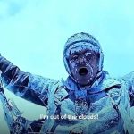 اقدام خطرناک پاراگلایدر سوار چینی + فیلم