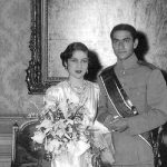 عکس زیر خاکی و دیده نشده از محمدرضا پهلوی و همسرش فوزیه و دخترشان شهناز