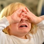 دلیل لجبازی کودکان