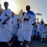 انتقال حجاج ایرانی به کشور از طریق هوایی و زمینی از صبح یکشنبه