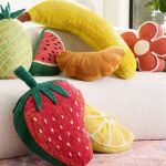 41 مدل کوسن نمدی با طرح‌های جالب میوه