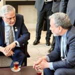 عراقچی و اسحاقدار رایزنی کردند عراقچی و اسحاقدار رایزنی کردند