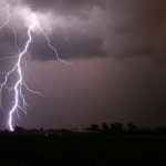 عکس دیدنی از رعد و برق دیشب کرج