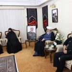 رئیس دفتر رهبر انقلاب با خانواده شهید سلامی دیدار کرد