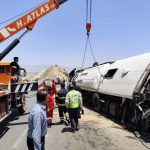 ده‌ها کشته در تصادف خونین جاده فیروزآباد / فیلم و عکس