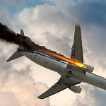 موتور هواپیمای آمریکایی در آسمان آتش گرفت+ فیلم