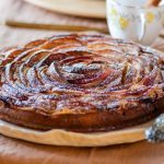 طرز تهیه کیک سیب و دارچین+ نکات خوشمزهتر شدن آن طرز تهیه کیک سیب و دارچین+ نکات خوشمزهتر شدن آن