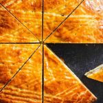 طرز تهیه گاتا با گیلاس و شکلات+ نکات کلیدی طرز تهیه گاتا با گیلاس و شکلات+ نکات کلیدی