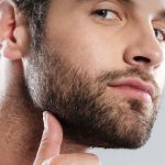 چگونه ارزان‌ترین قیمت کاشت سبیل را پیدا کنیم؟ • مجله تصویر زندگی