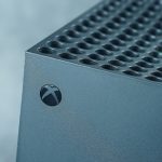 کنسول بازی ایکس باکس در کجا و توسط چه شرکت‌هایی برای مایکروسافت تولید می‌شود؟