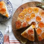 طرز تهیه کیک زردآلو تابهای؛ آسان در سه سوت طرز تهیه کیک زردآلو تابهای؛ آسان در سه سوت