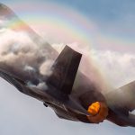 مانور شاخ به شاخ جنگندهها: تاکتیکی موثر یا نمایشی خطرناک؟ مانور شاخ به شاخ جنگندهها: تاکتیکی موثر یا نمایشی خطرناک؟