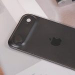 نخستین نگاه به آیفون ۱۷ ایر مشکی؛ نازک‌تر از همیشه در دستان شما
