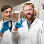 آینده باتری‌ها در دستان پلیمرها / کشف آمریکایی که می‌تواند وسایل الکترونیکی را ایمن‌تر و بادوام‌تر کند