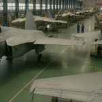 تلویزیون دولتی چین ویدیویی نادر از خط تولید جنگنده پنهانکار J-35 منتشر کرد