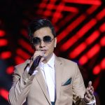 اشک ریختن محسن ابراهیمزاده در مراسم ختم بادیگاردش مرحوم گل محمدی + فیلم اشک ریختن محسن ابراهیمزاده در مراسم ختم بادیگاردش مرحوم گل محمدی + فیلم