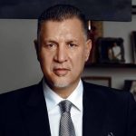 تصویری جدید از علی دایی در کنار پیروز خواننده قدیمی