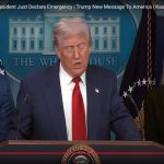 ترامپ زنده است + عکس