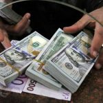 پیش بینی عجیب از قیمت دلار / منتظر افزایش شدید قیمت دلار باشید