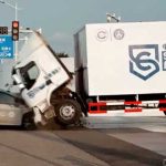 تست تصادف شاخ به شاخ خودرو چینی؛ لی اتو i8 یک کامیون 8 تنی را شکست داد؟