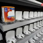 قیمت هر شیر خشک درمانی در بازار آزاد بیش از 3 میلیون تومان است