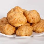 کالری شیرینی نان خامه‌ای چقدر است؟