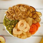 طرز تهیه چیپس میوه با روش‌های مختلف