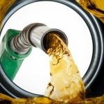 تمیز کردن باک بنزین خودرو: آیا واقعاً ضروری است یا یک ترفند تعمیرگاهی؟ تمیز کردن باک بنزین خودرو: آیا واقعاً ضروری است یا یک ترفند تعمیرگاهی؟