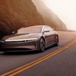 10 خودرو الکتریکی با بیشترین برد حرکتی در سال 2025