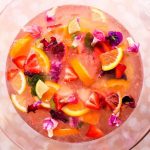 طرز تهیه پانچ رز؛ نوشیدنی لاکچری برای مهمانی طرز تهیه پانچ رز؛ نوشیدنی لاکچری برای مهمانی