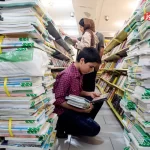 بهای دلار قیمت کاغذ را در حصار گرانی اسیر کرد / افزایش ۶۰ درصدی قیمت کتاب