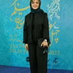 قاب عاشقانه و جدید المیرا دهقانی و همسرش کنار دریا + عکس جدید