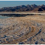 تصویری تلخ از وضعیت دریاچه ارومیه/ دریاچه به طور کامل خشک شد!