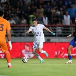 ادعای جنجالی گلزن استقلال خوزستان / داور می‌خواست نتیجه را برای استقلال در بیاورد!