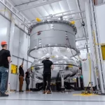 ارسال ماهواره‌ به فضا در یک روز