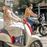 صدور گواهینامه موتورسیکلت برای این زن با شکایت از پلیس!