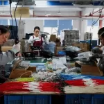 دموکرات‌های آمریکا ترامپ را برای توافق تجاری تحت فشار قرار می‌دهند