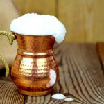 3 روش سریع و راحت برای گازدار کردن دوغ بدون دستگاه