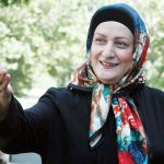 سختگیری‌های شدید مریم امیرجلالی برای دخترش در شب نامزدی‌اش! / اجازه ندادم ابروهاشو برداره + فیلم