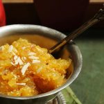 با سیب یک حلوای خوشمزه با طعمی متفاوت بپزید با سیب یک حلوای خوشمزه با طعمی متفاوت بپزید