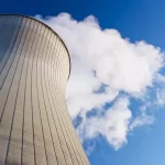 جهان به دنبال انرژی هسته ای، ایران در محاصره تحریم‌ها / تناقضی که اقتصاد و محیط‌زیست ما را نشانه گرفته است