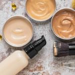 چگونه با پودر بچه یک کرم پودر سبک و طبیعی بسازیم؟