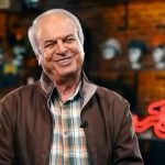 رقص بندری غلامرضا نیکخواه وسط کنسرت غوغا کرد + فیلم رقص بندری غلامرضا نیکخواه وسط کنسرت غوغا کرد + فیلم