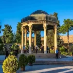 ای قبای پادشاهی راست بر بالای تو / زینت تاج و نگین از گوهر والای تو ای قبای پادشاهی راست بر بالای تو / زینت تاج و نگین از گوهر والای تو