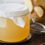 طرز تهیه سرکه گلابی خانگی؛ طعمی خاص برای سس‌ها و غذاها