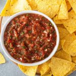 طرز تهیه سس سالسا خانگی؛ طعمی تند و تازه برای انواع غذاها