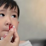 چرا خونریزی بینی در کودکان شایع‌تر است؟ راهکارهای پیشگیری و درمان – سلام نو