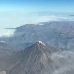 دماوند بی‌برف؛ منظره‌ای ناآشنا در میانه پاییز!